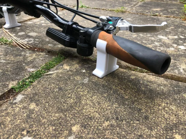 BIKE HUT UNIVERSAL bike stand Brand New in box. Never opened 12.50 PicClick UK