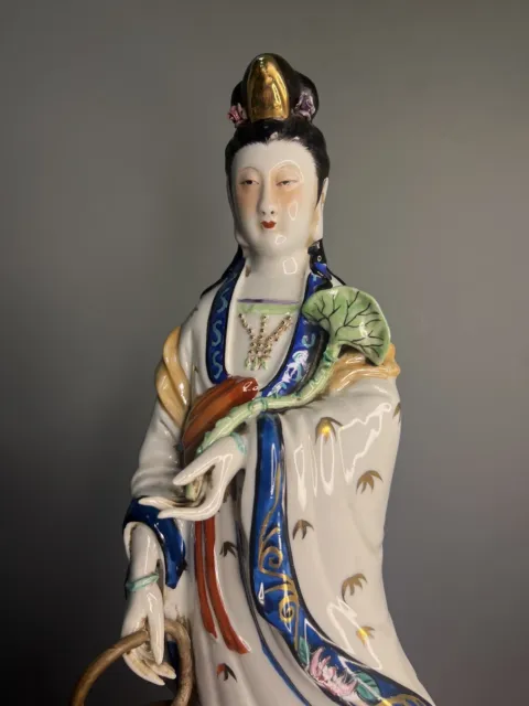 20th C. Chinese Famille-Rose Porcelain Figure Statue GuanYin Dragon 觀音 Buddha 3