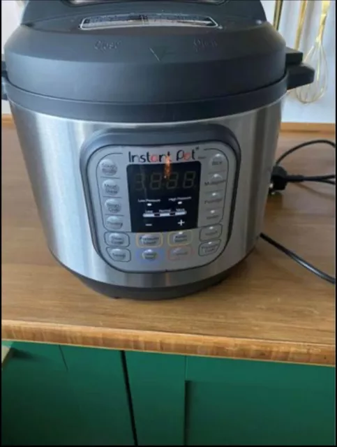 Instant Pot Duo Mini 2.8L 700W Pressure Cooker - Silver (IPDuo-30