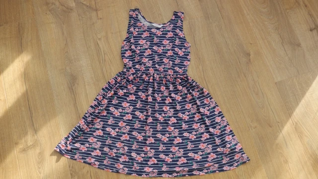 Girls Bundle Of Summer Clothes. Aged 11 Years. 14