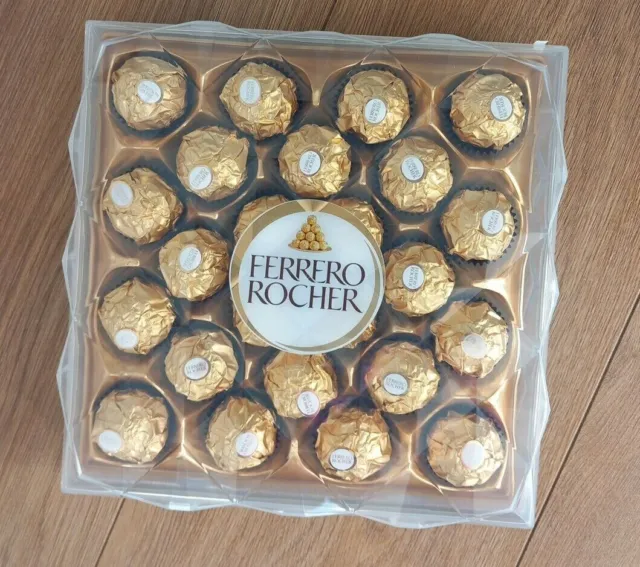 Ferrero Rocher 24 Pieces Luxury Chocolate Hazelnut Pralines 300G Gift Box