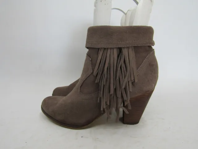 Steve Madden Womens Size 8.5 M Brown Suede Zip Fringe Ankle Fashion Boots