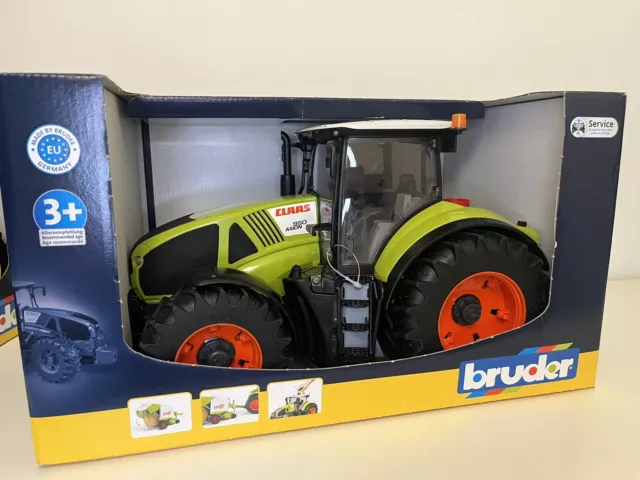 BRUDER Claas Axion 950 Spielzeug-Traktor (03012)