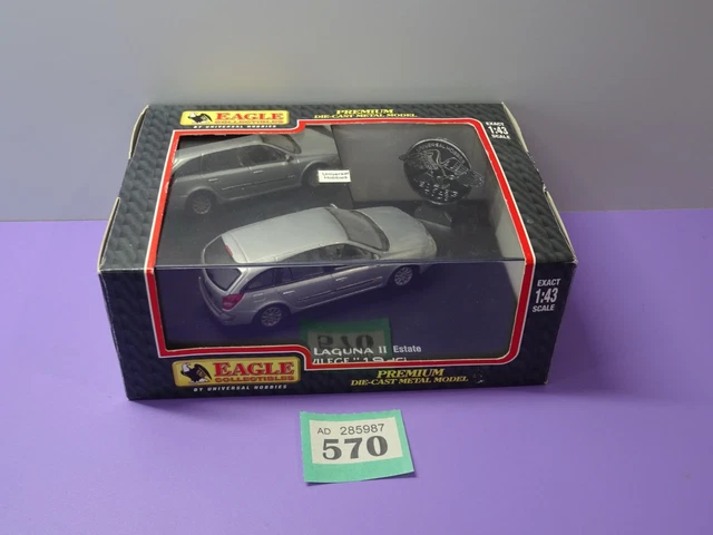 Renault Laguna 2 break et berline 1/43 Universal Hobbies package Renault