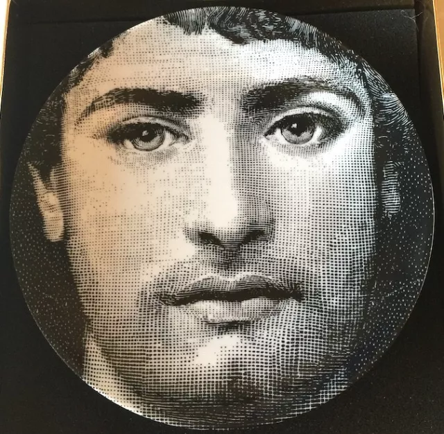 Fornasetti T&V Plate 333 Tema e Variazioni Original Fornasetti T&V Plate 333 Tema e Variazioni Original