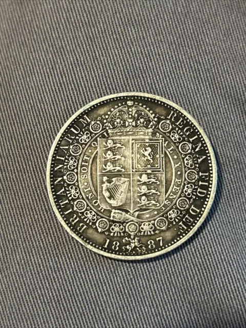 1887 Queen Victoria Jubilee Head Silver Half Crown Coin (16066)