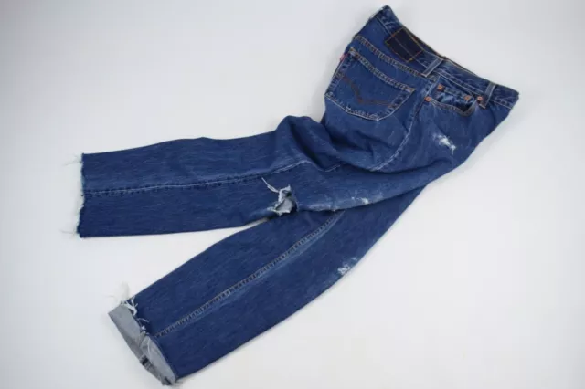 LEVIS 501 Pantaloni jeans blu denim strappati strappati con linguetta rossa...