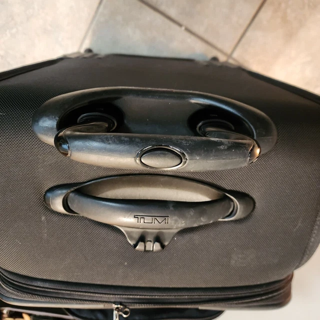 Tumi Expandable Carry On Black Alpha G4 Luggage Suitcase 6