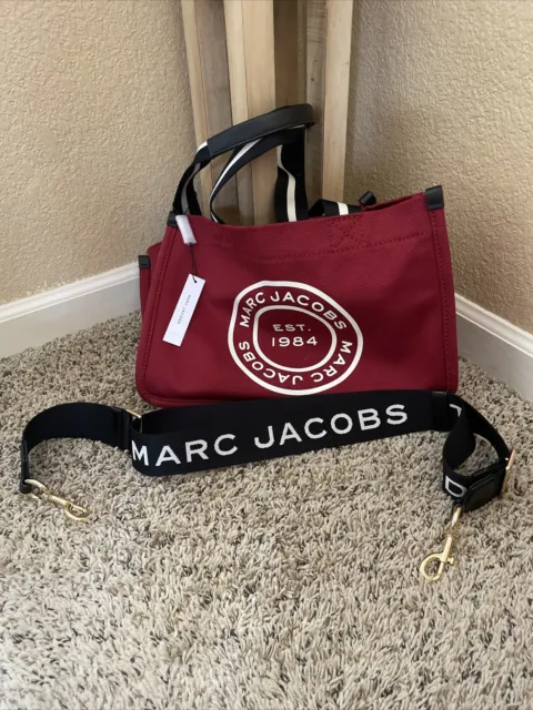 BNWT Marc Jacobs Savvy Red Canvas Fabric Shoulder Convertible Tote With Strap ❤️