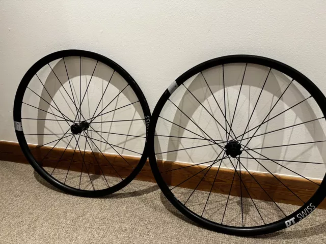 Dt swiss gr 1600 spline 25 gravel 2025 wheelset