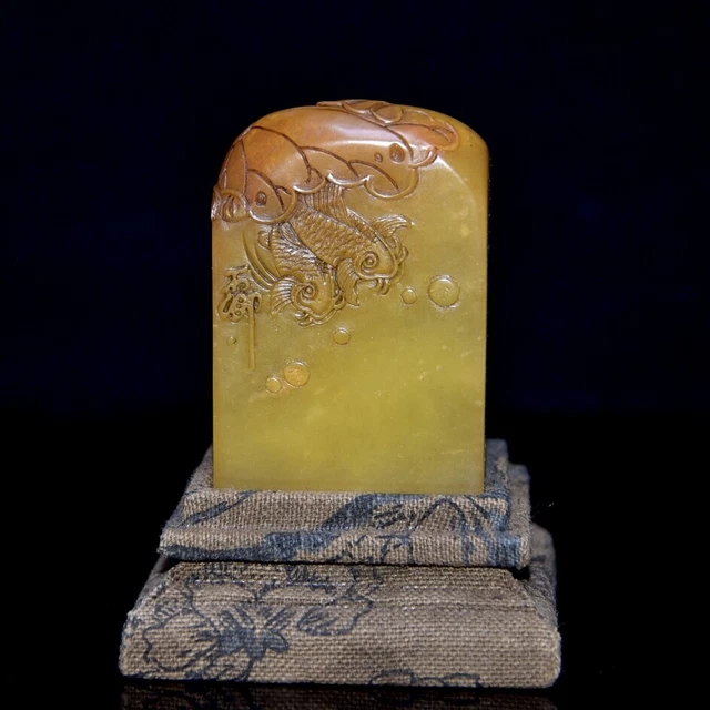 Chinese Exquisite Handmade Lotus Fish Carving Shoushan Stone Statue Seal