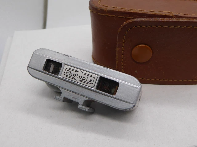 BUSCADOR DE RANGO ULTRA COMPACTO PHOTOPIA DE COLECCIÓN. + Estuche de cuero todo funciona bien