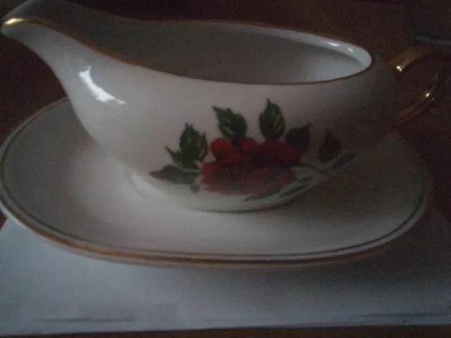 Gravy boat and saucer