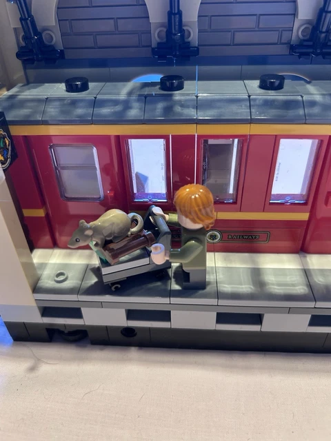 LEGO HARRY POTTER 76450 Hogwarts Express Book Nook Complete Set £52.70 ...