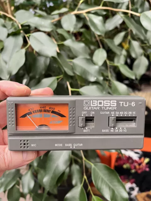 Boss Tu-6 guitar/bass tuner