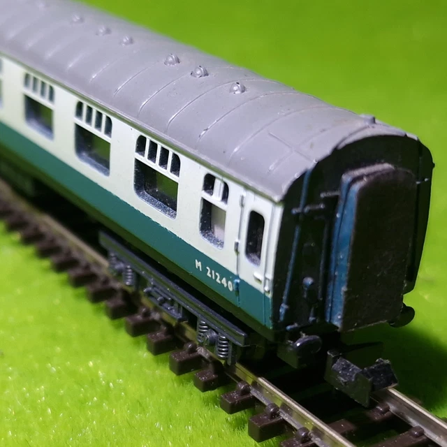 N GAUGE - LIMA Main line 1st coach BR Mk1 blue grey M21240 £13.99 ...