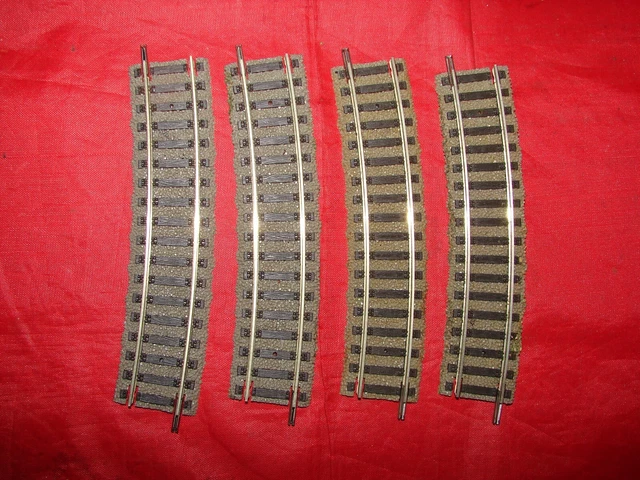 Rails Courbes Fleischmann HO échelle 1/87 - Courbe R=415 En Laiton, Boîte 6032 (Occasion)