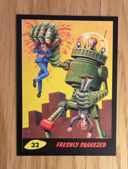 Mars Attacks The Revenge 2017 Black Boarder Card 32 Freshly Squeezed