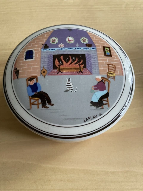 Villeroy & Boch "Naif Christmas" Laplau trinket box