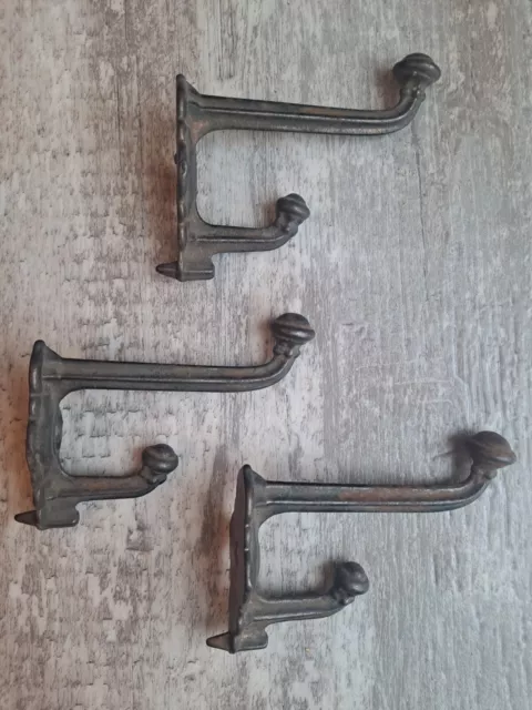 Vtg Antique Double Ornate Acorn Schoolhouse Coat Hat Hooks 3.5" Spike Back