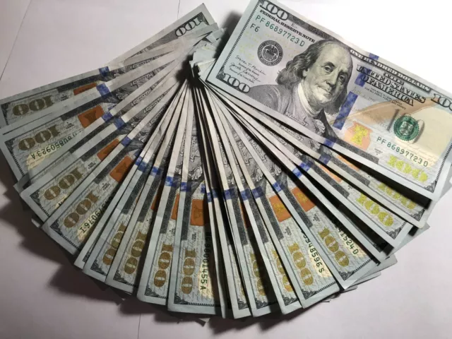 (1) 2009 or Later $100 BILL - ONE HUNDRED DOLLAR NOTE CIRCULATED CONDITION