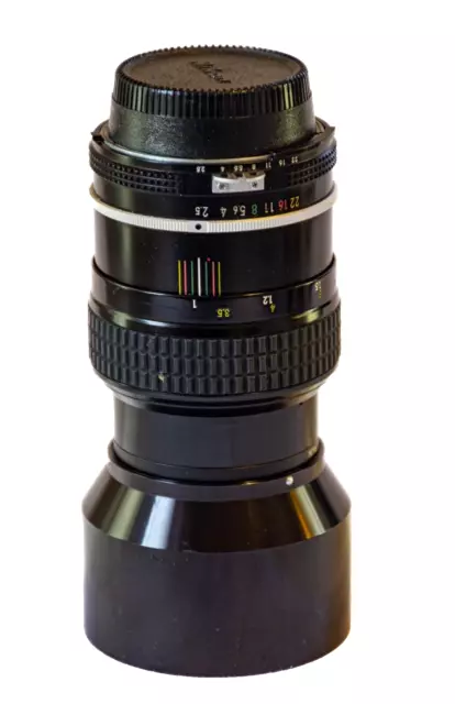Nikon Ai Nikkor 105mm F/2.5