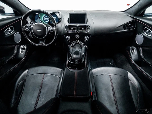 2020 ASTON MARTIN Vantage 10