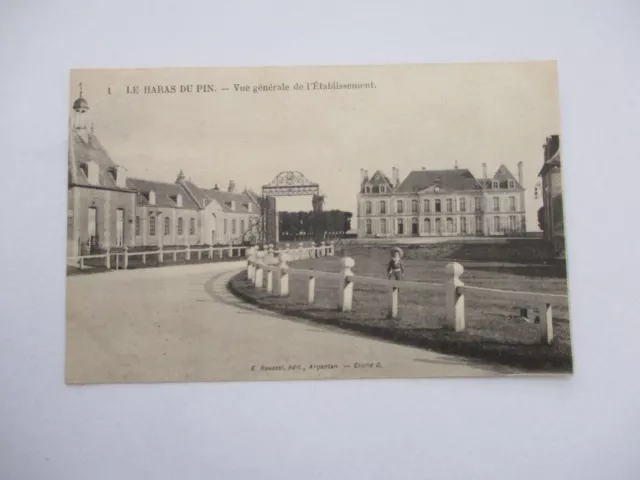 Cpa Orne 61 Le Haras Du Pin Vue Generale De L'etablissement