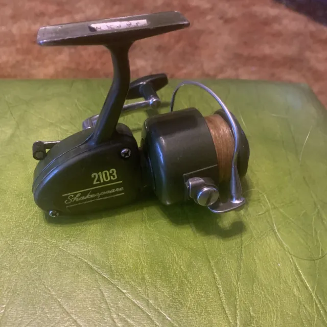 https://www.picclickimg.com/hfkAAOSwkFVlhfQf/2103-Shakespeare-Fishing-Reel-Tested-Works-Smooth-Nice.webp
