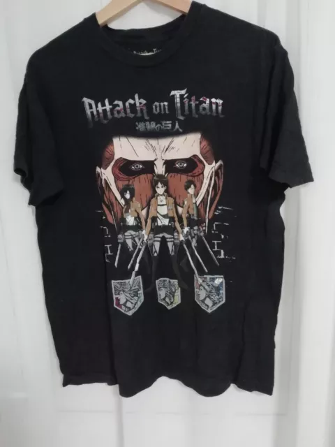 ATTACK ON TITAN Men's T Shirt Size L Black Japanese Anime Manga