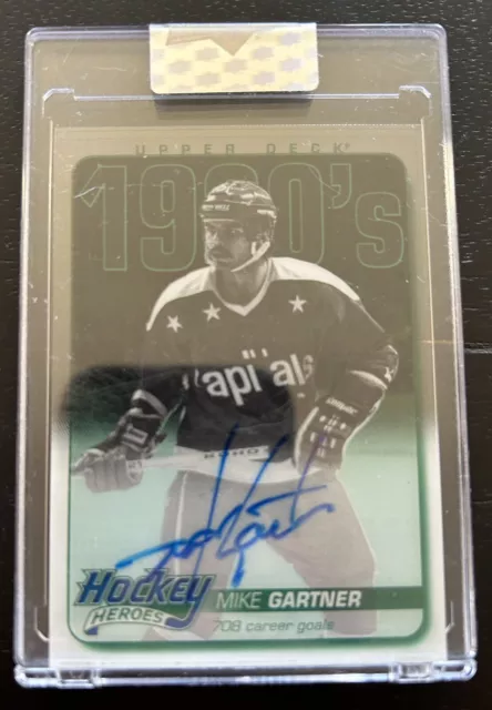 2018-19 Upper Deck Clear Cut Hockey Heroes Tribute Auto Mike Gartner # HH-MG