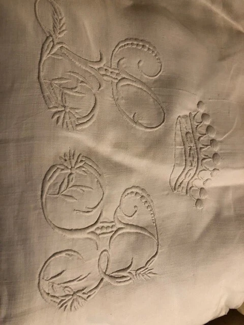 Drap taie d'oreiller brodé - France