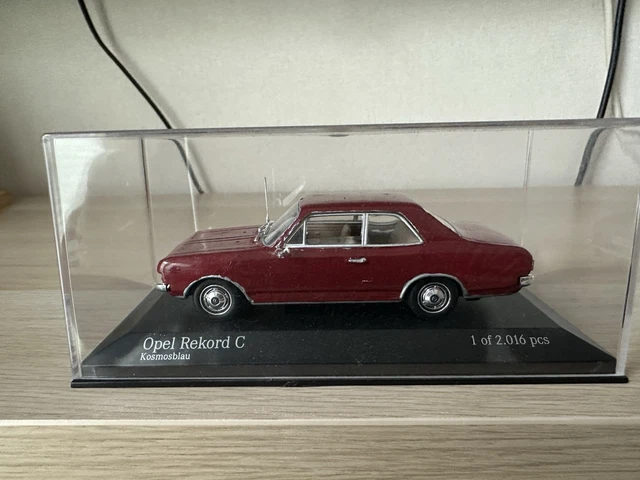 Voiture Miniature Opel Rekord C Coupé 1966-1971 - Échelle 1:43 Par Altaya/Ixo, Occasion Comme Neuf