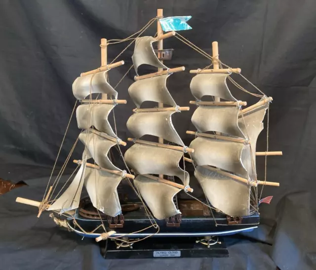 Vintage US Whaling Ship "Flying Cloud" Clipper 1846 Wooden Model 15"t x 15"t VGC