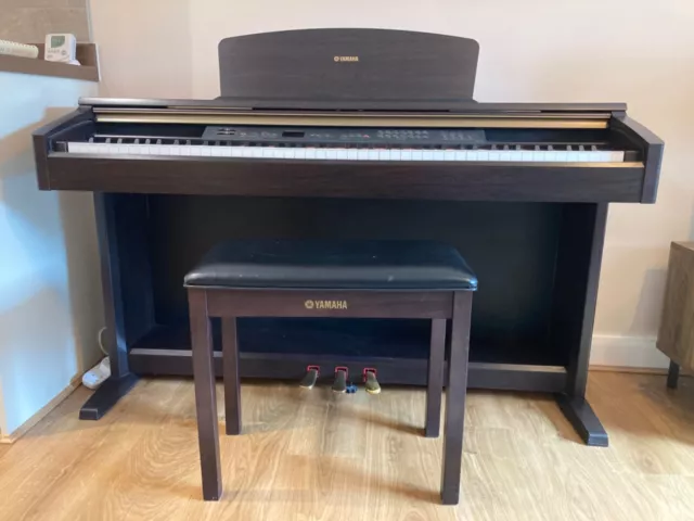 Home digital piano Yamaha Arius YDP223 in dark rosewood with stool