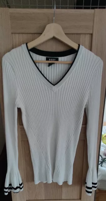 Ladies DKNY White Cream Ribbed Bell Sleeve Jumper Size M