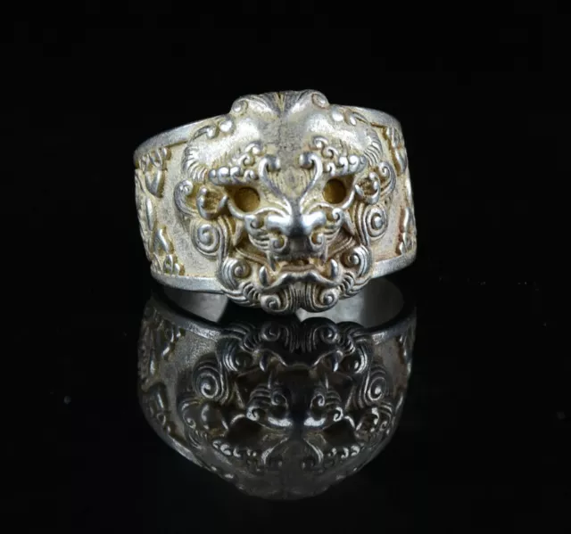 2.5CM Rare China Miao Silver Feng Shui Lion Beast Head Jewelry Fingerstall Ring