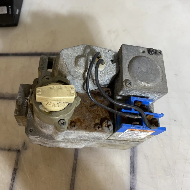 HONEYWELL FURNACE CONTROL Gas Valve Replaces VR800A1012 VR800A 1012 $177.95  - PicClick
