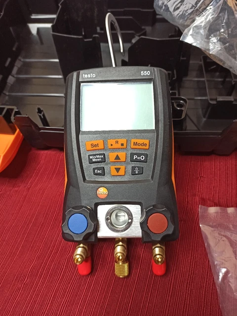 Testo 550 Digital Manifold Kit Refrigerant Meter Pressure Gauge - Clamps & Case Testo 550 Digital Manifold Kit Refrigerant Meter Pressure Gauge - Clamps & Case