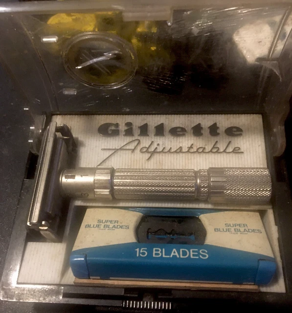 Vintage M1 1967 Jan-March Fat Boy Adjustable Gillette Razor Case w/ 15 Razors