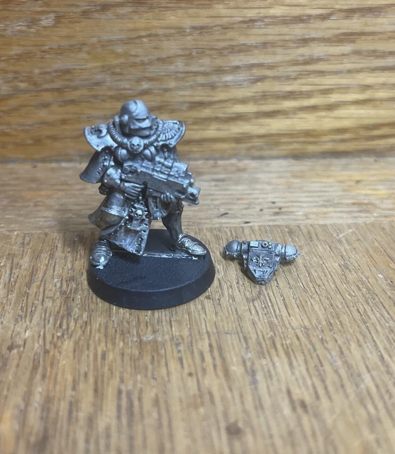 Sisters of Battle Adepta Sororitas  Bolter Metal Warhammer 40K OOP