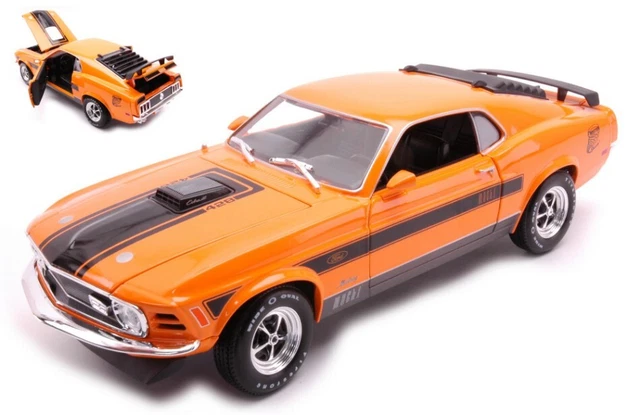 Maisto 1970 Ford Mustang Mach 1 Die-Cast Model Car | 1/18 Scale