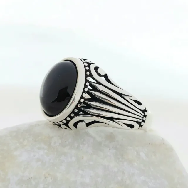 925 Sterling Silver Handmade Men's Ring with Round Shape Black Onyx Stone