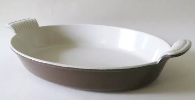 Le Creuset Hierro Fundido Ovalado Gratinado Plato Avellana Marrón y Crema 28 cm