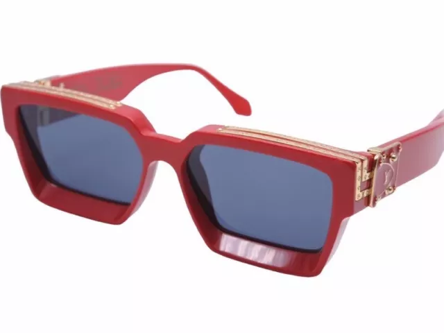 Lv 1.1 millionaire sunglasses – Clothing Store Creation