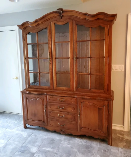 ETHAN ALLEN COUNTRY Triple French China Hutch Birch Fruitwood