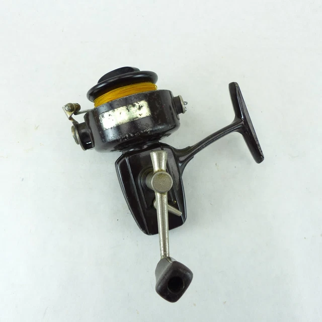 Lot Vintage Matériel De Pêche – Mitchell, Cap, Team Daiwa (occasion)