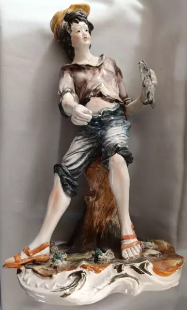 Porzellanfigur "Fischerjunge" vermutlich von Capodimonte Italien