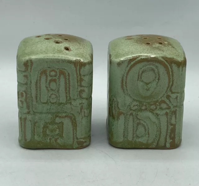 Frankoma Pottery VTG Mayan-Aztec Salt And Pepper Shaker Prairie Green & Brown