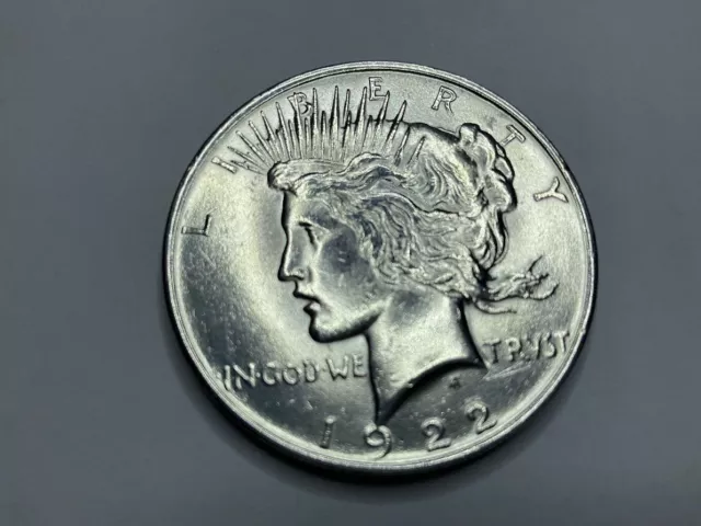1922 Peace Silver Dollar (Philadelphia Mint) Nice Looking Coin